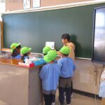 年長組小学校見学